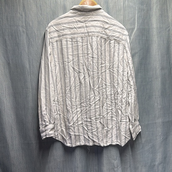 Tahari button up shirt size XXL - Picture 7 of 8